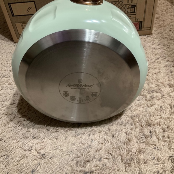 Hearth & Hand with Magnola - 2qt Stainless Steel Arch Cutout Teapot Serene Green - Picture 8 of 13